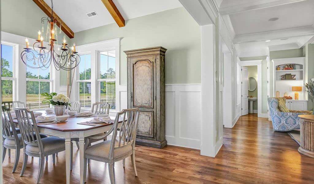 images/featured-models/augusta/augusta-modular-home-dining-room.jpg